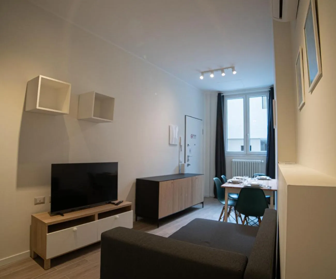 Rifugio Milanese Con Parcheggio Privato, Ambiente Tranquillo E Convenienza location